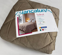 Carica l&#39;immagine nel visualizzatore di Gallery, Biancaluna Trapunta in Velluto Velvet invernale Biancaluna Italiana Made in Italy Magazzinieuropa