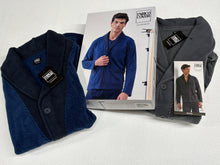 Carica l&#39;immagine nel visualizzatore di Gallery, Coloriamoci Giacca da camera uomo pile Enrico Coveri 2026 Magazzinieuropa