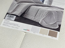Carica l&#39;immagine nel visualizzatore di Gallery, GF Ferrari Trapunta Linda jacquard italiana GFFerrari Magazzinieuropa