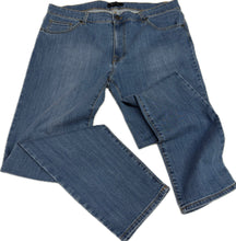 Carica l&#39;immagine nel visualizzatore di Gallery, Holiday Jeans Holiday chiaro Regular fit Classico art Pino medio peso 25/26 blu jeans Magazzinieuropa