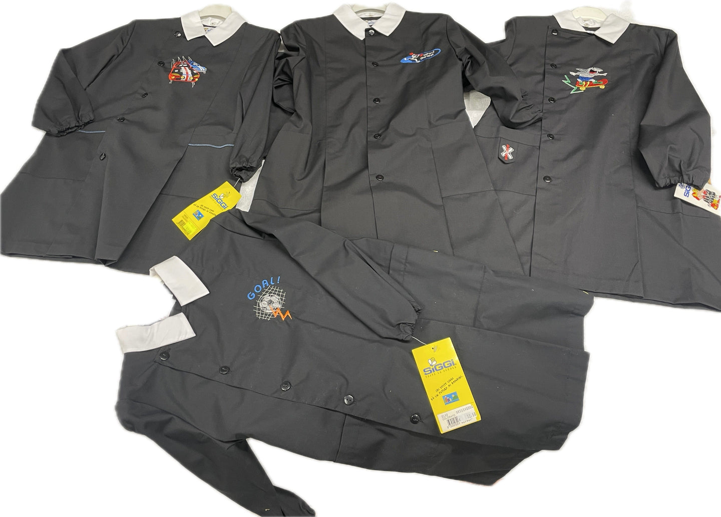 Siggi Group Grembiuli ragazzi Scuola Siggi e College ( stock metà prezzo ) Magazzinieuropa
